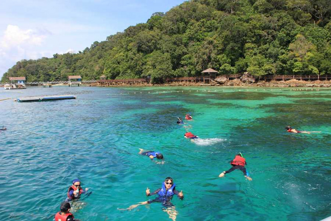 best snorkeling and diving spots in langkawi pulau payar marine park