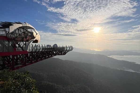 best things to do in langkawi eagles nest skywalk