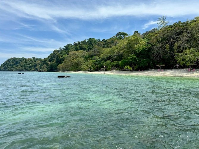 best snorkeling and diving spots in langkawi pulau sinnga besar (lion marine)